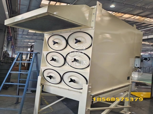 英格索蘭空壓機(jī)配套自潔式空氣過(guò)濾器的工作原理